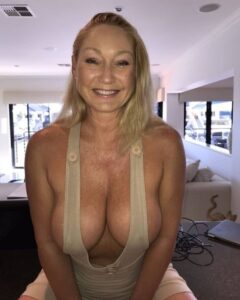 Mature salope du 10 partage nude